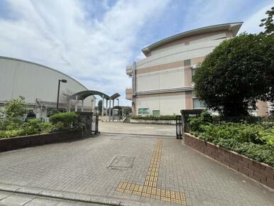 北小学校