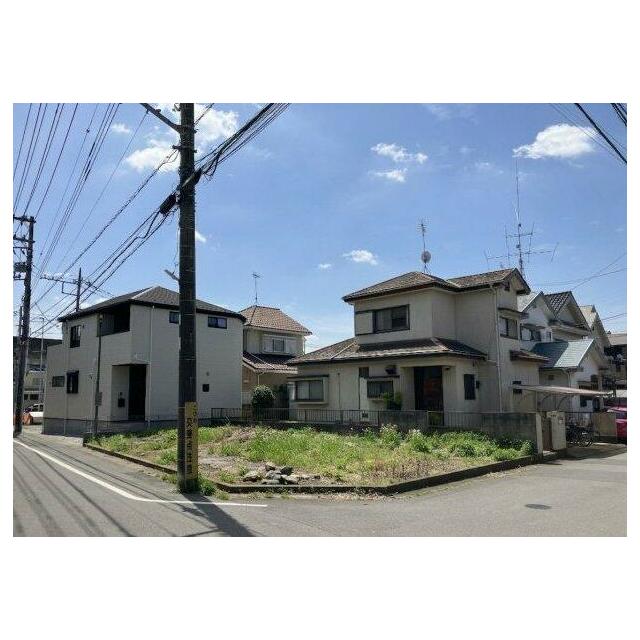 前面道路含む現地写真です