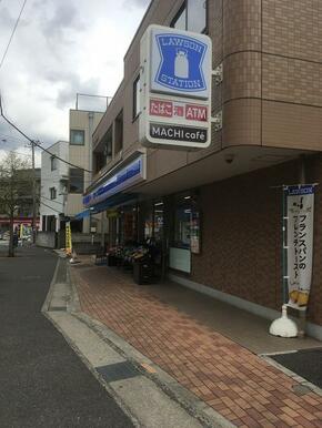 スリーエフ岸根公園駅前店