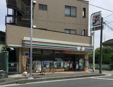 セブンイレブン 川崎堰店