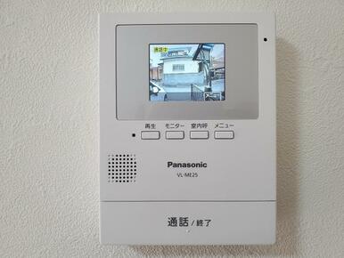 インターホン新品交換済み