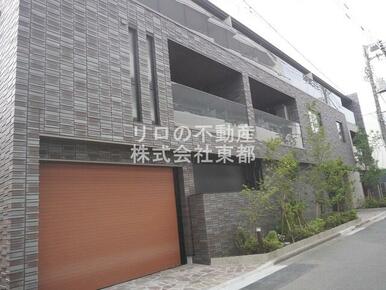 周辺は閑静な住宅街ですので落ち着いた住環境です！