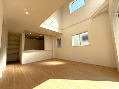 リビング (1)号棟 2025年11月撮影