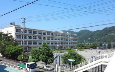 麻機小学校