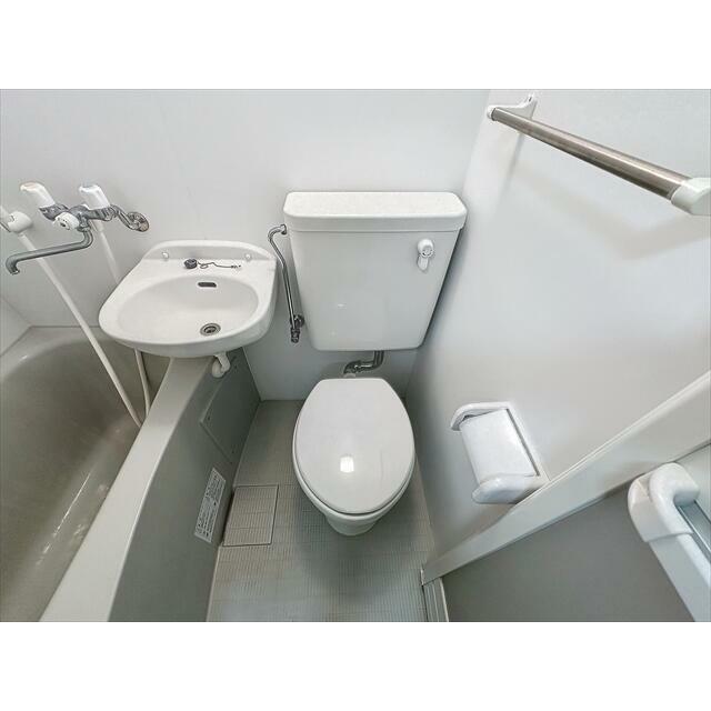 清潔感のあるトイレです