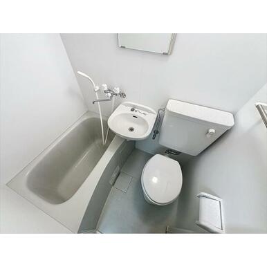 お手入れが簡単な３点ユニット