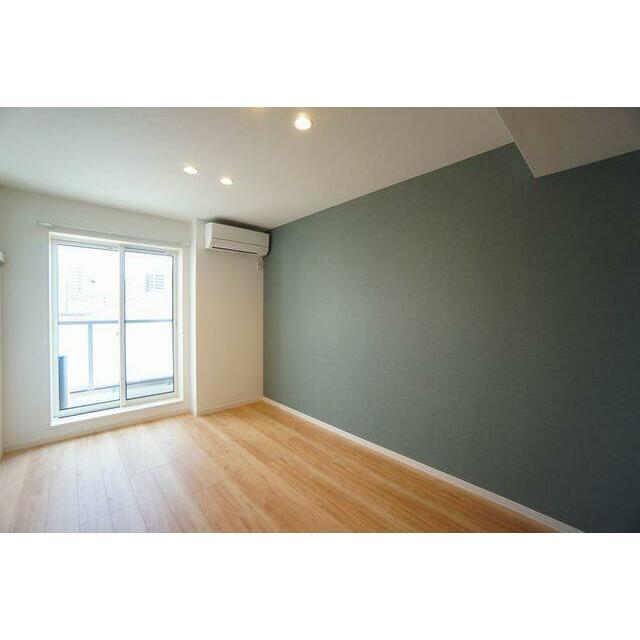 【７．２帖洋室】１．８帖ウォークイン・クローゼット付き