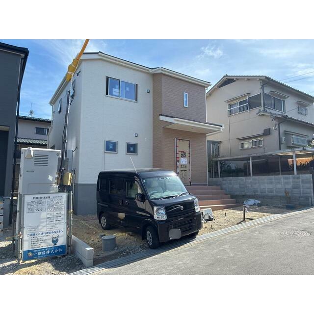 日を重ねるごとにこの佇まいに愛着が湧いてきそう（1号棟）
