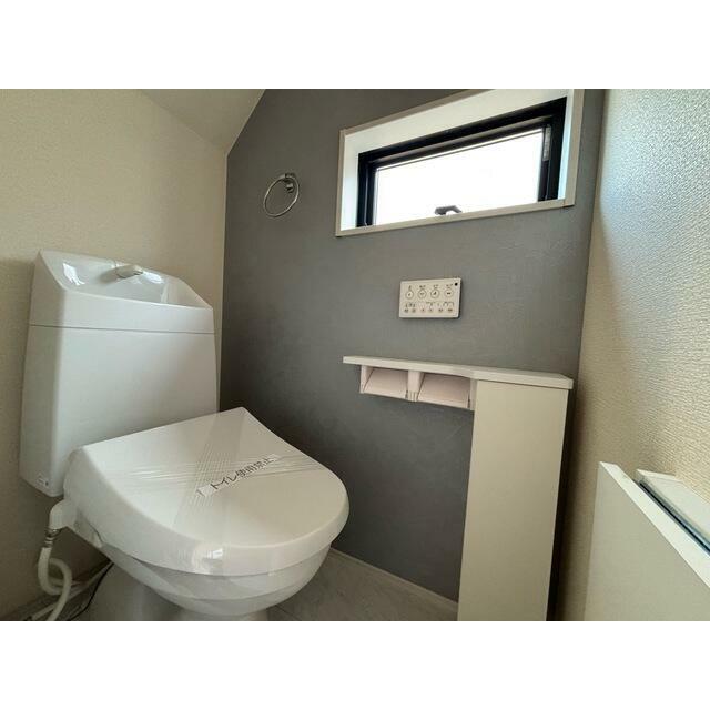 QOLアップは清潔かつ快適なトイレ空間から（2号棟）