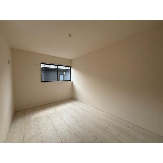リビングとは別に静かな時間を楽しめる部屋（2号棟）