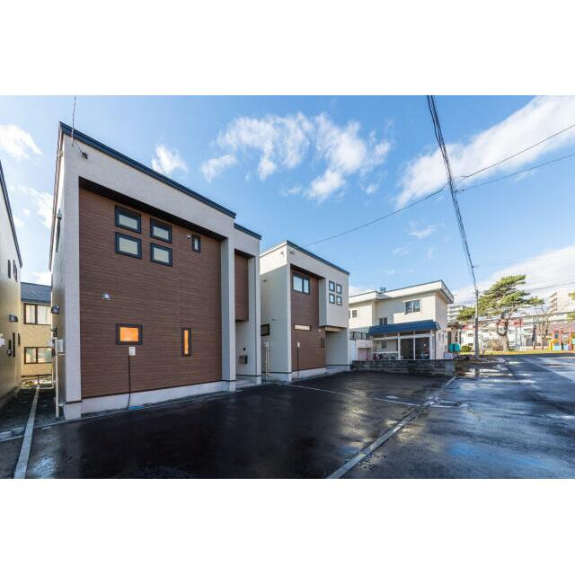 外観（(1)(2)号棟）