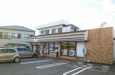 セブンイレブン加茂店