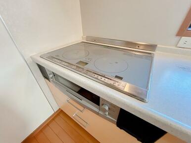 「キッチン」IHコンロがございます。