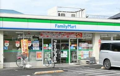 ファミリーマート板橋三園店