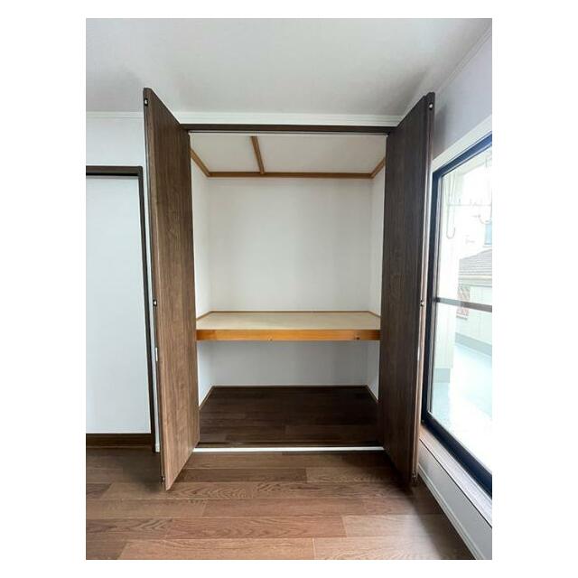 2階洋室３「クローゼット」