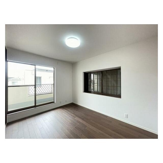 「2階洋室３」約6帖のお部屋です