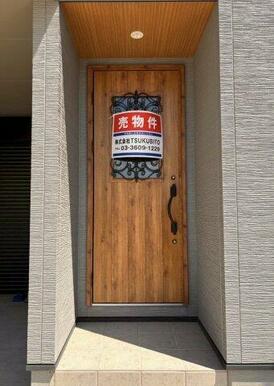 店舗側玄関
