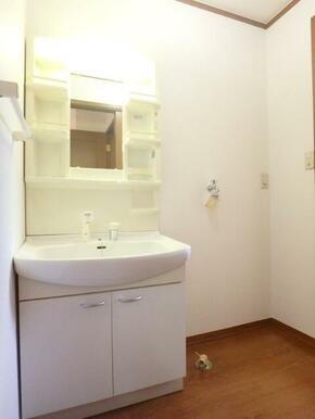 室内洗濯機置場