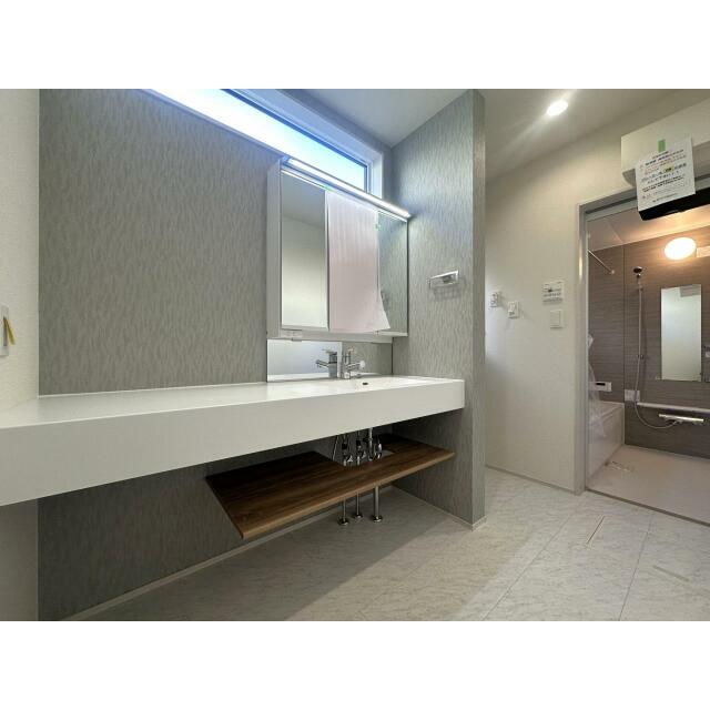 (1)、(6)号棟 洗面所