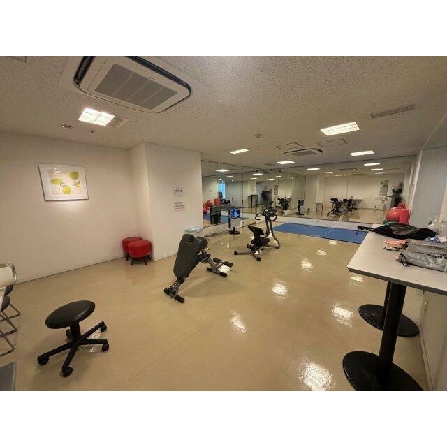 フィットネスルームです。6時～23時までご利用頂けます。