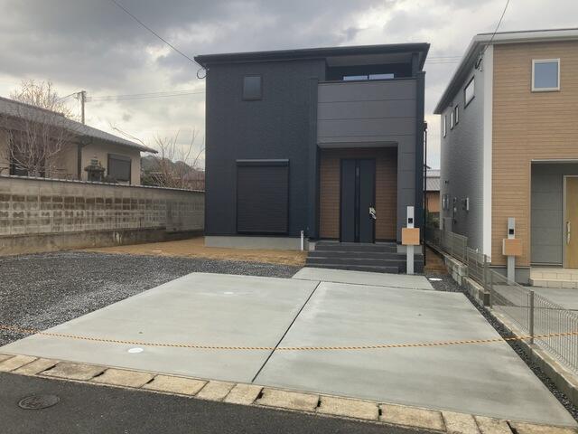 遠賀郡水巻町 頃末北３丁目 (水巻駅) 2階建 4LDK