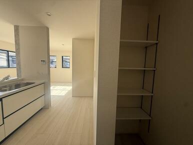 収納場所確保→片づけのハードル下がる→お家がますます好きになる！（1号棟）