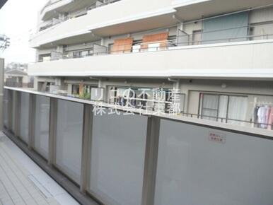 お天気のいい日は洗濯物も気持ちよく干せますね！