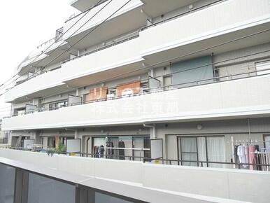 お部屋からの景色です！圧迫感がないので暮らしやすい♪