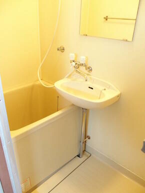 バス・トイレ別