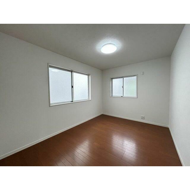 ２階北側洋室６帖