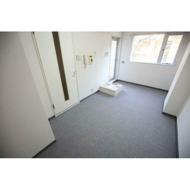 apartment 石川町２丁目