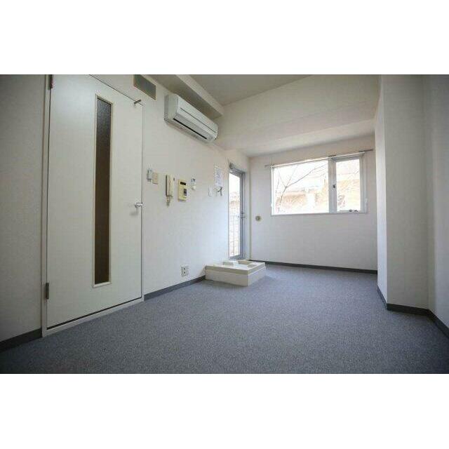apartment 石川町２丁目