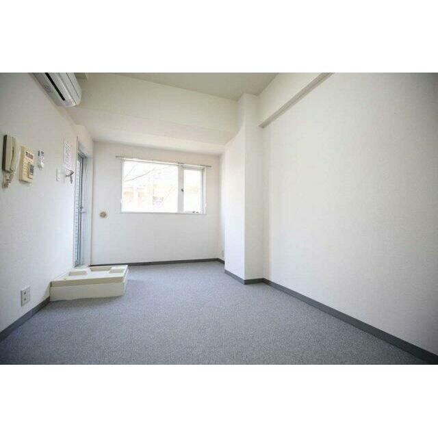 apartment 石川町２丁目