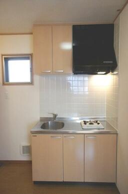 システムキッチン（ガスコンロ１口付き）