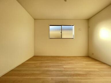 2階にはお部屋が3部屋！全部屋に収納が付いています＾＾