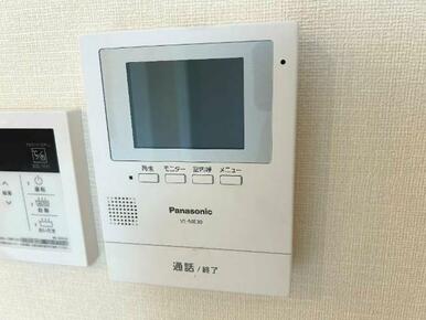 カメラ付インターホン