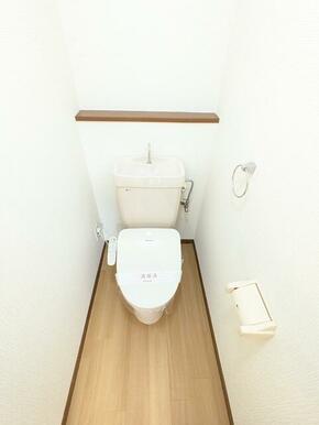 ★★トイレは嬉しい洗浄機能付き便座です♪★★