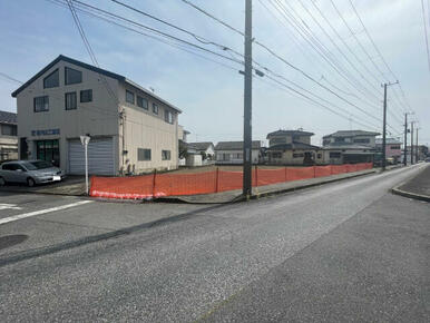 現地