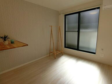 上質な空間を演出するアクセントクロス