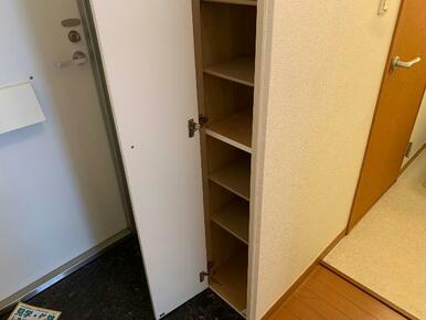 シューズボックス