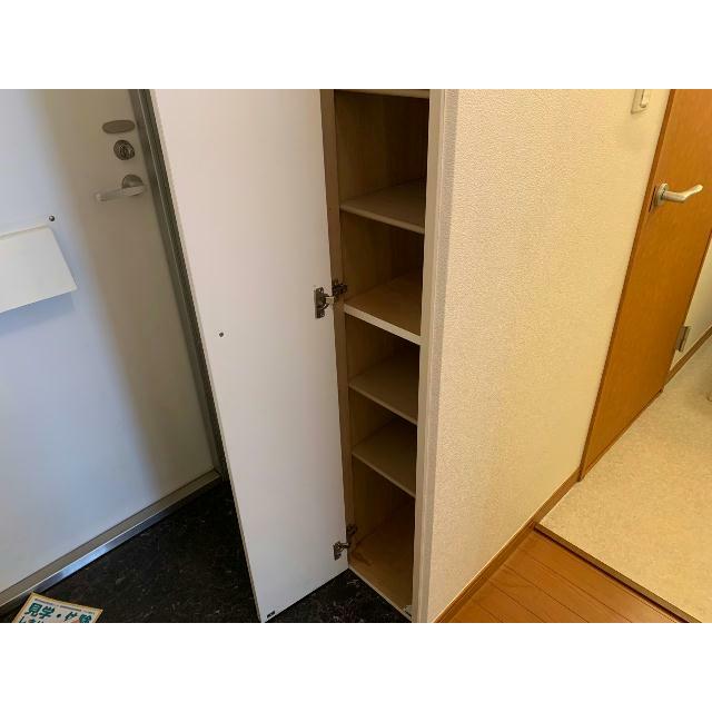 シューズボックス
