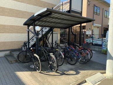 駐輪場　原付＆自転車のみ駐輪可能