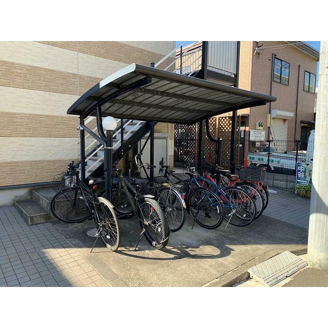 駐輪場　原付＆自転車のみ駐輪可能