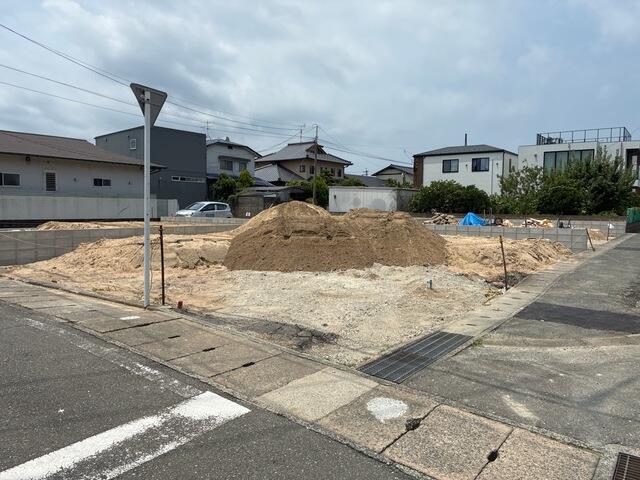 物件画像 福岡市東区 西戸崎５丁目 (西戸崎駅) 2階建 4LDK