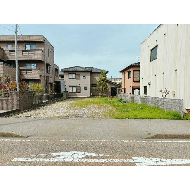 道路から出入りしやすいです！