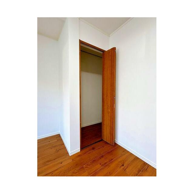 1階洋室「収納」