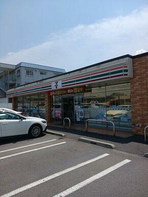 セブンイレブン