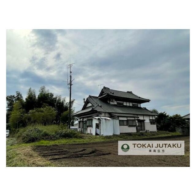 敷地広々179坪！