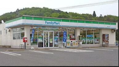 ファミリーマート市原岩崎店