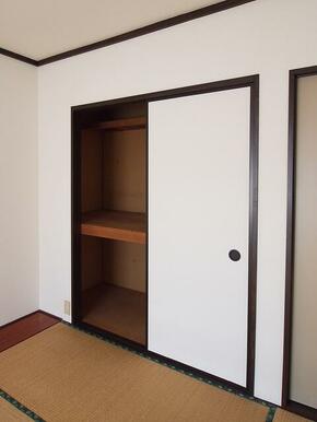 押入れ収納